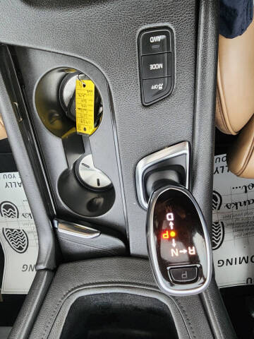 2017 Cadillac XT5 Platinum