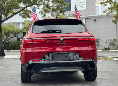 2024 Alfa Romeo Tonale Hybrid Ti