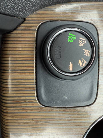 2017 GMC Acadia SLE-2