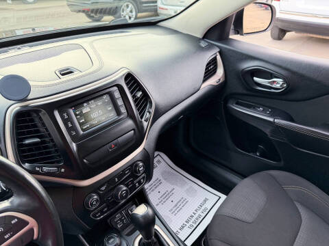 2016 Jeep Cherokee Latitude