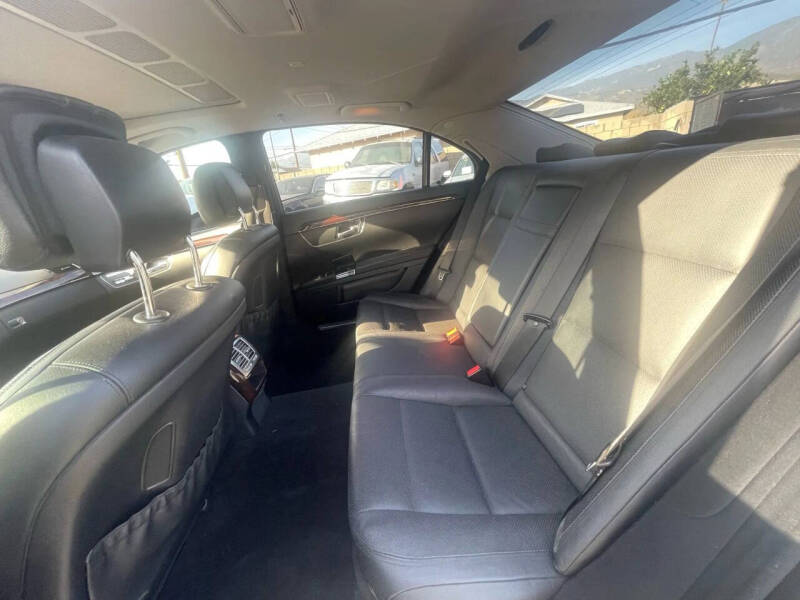 2012 Mercedes-Benz S-Class S 550