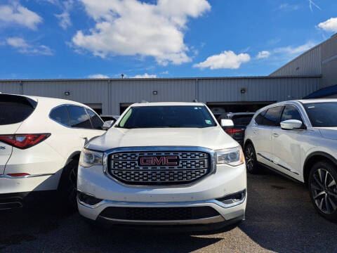 2017 GMC Acadia Denali