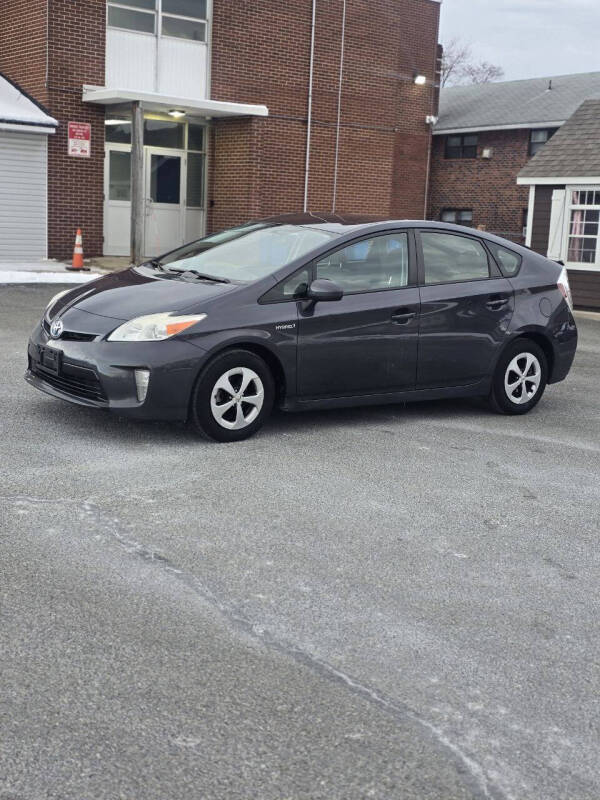 2013 Toyota Prius Three