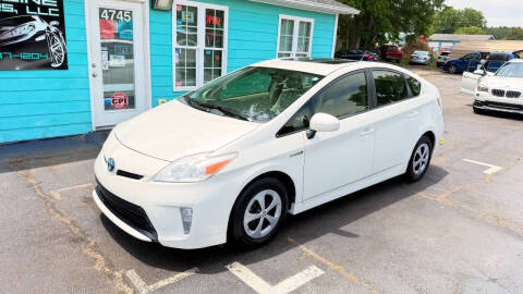 2013 Toyota Prius Two