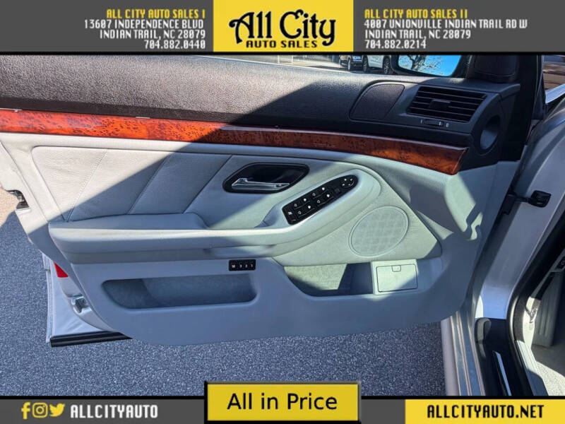 2001 BMW 5 Series 530i