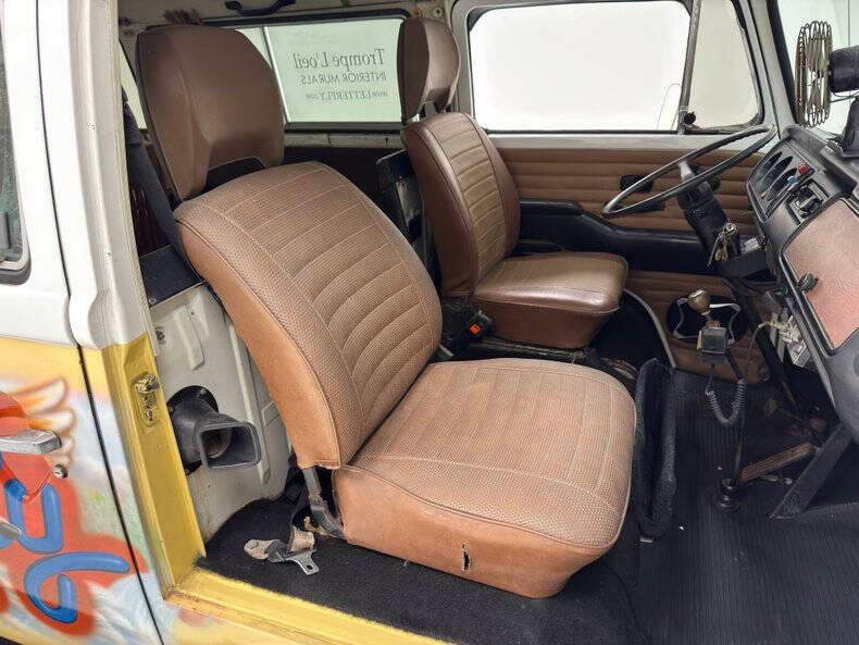 1976 Volkswagen Bus