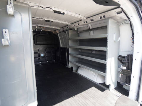 2021 Chevrolet Express 2500