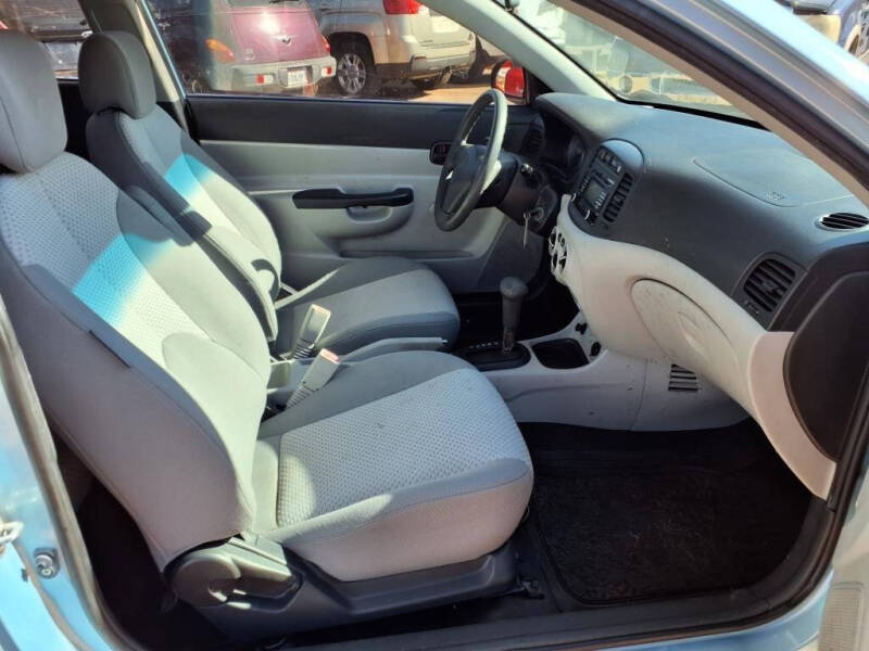 2009 Hyundai Accent GS