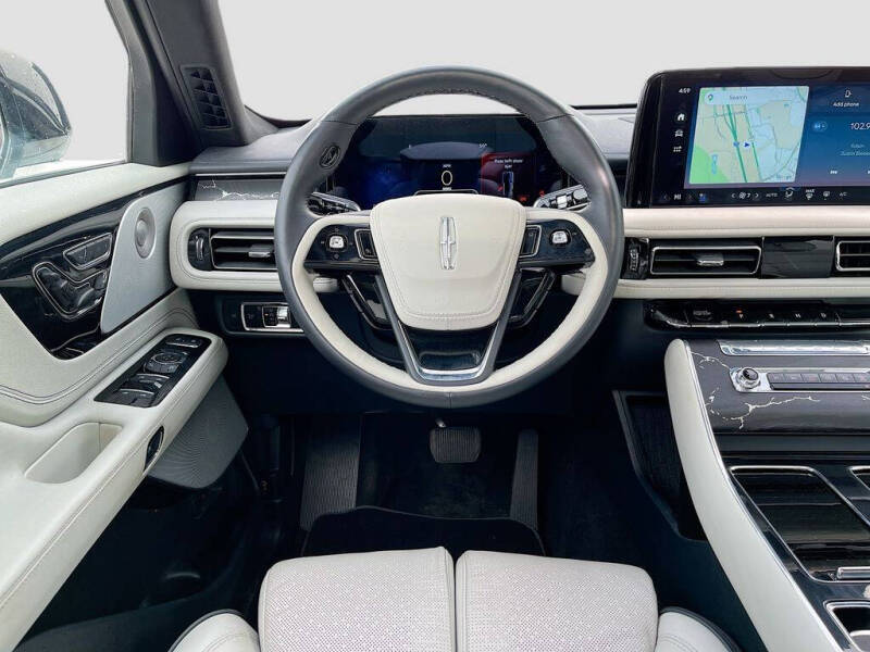 2025 Lincoln Aviator Black Label