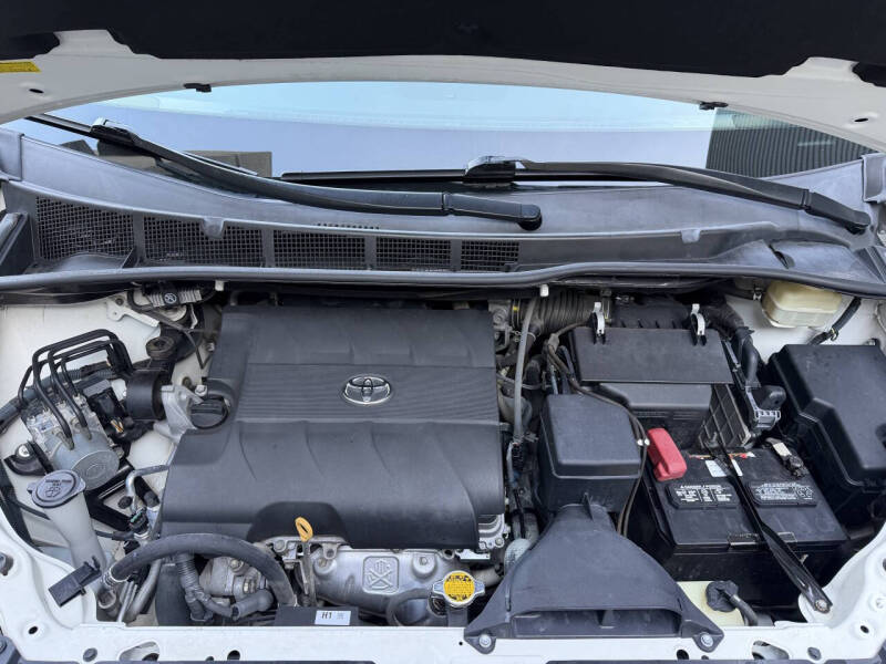 2016 Toyota Sienna XLE 8-Passenger