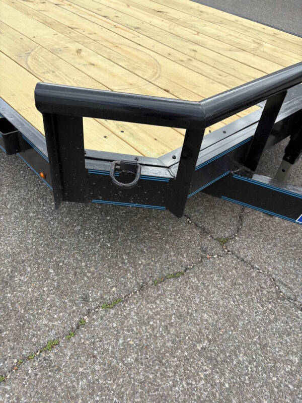 2025 BELLWETHER 7X20