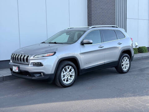 2016 Jeep Cherokee Latitude Altitude