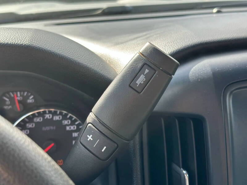 2017 Chevrolet Silverado 1500 Custom