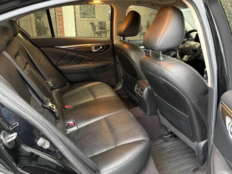 2017 Infiniti Q50 Red Sport 400