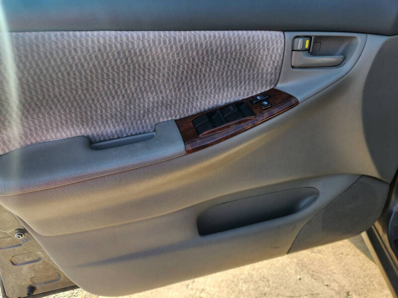 2006 Toyota Corolla LE