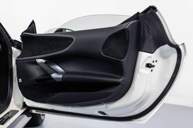 2024 Ferrari SF90 Spider