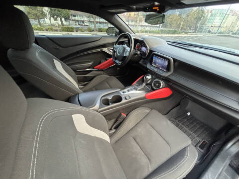 2021 Chevrolet Camaro LT1