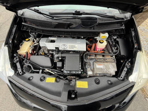 2012 Toyota Prius v Five