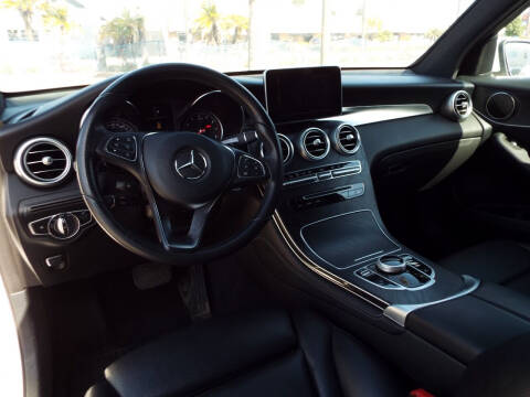 2018 Mercedes-Benz GLC GLC 300