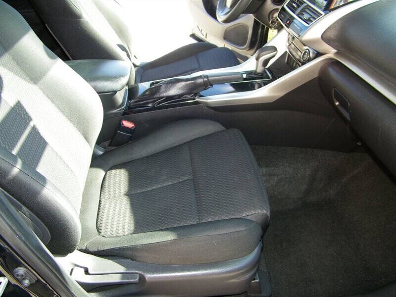 2020 Mitsubishi Eclipse Cross ES