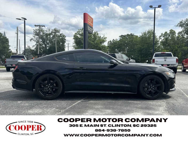 2017 Ford Mustang EcoBoost Premium