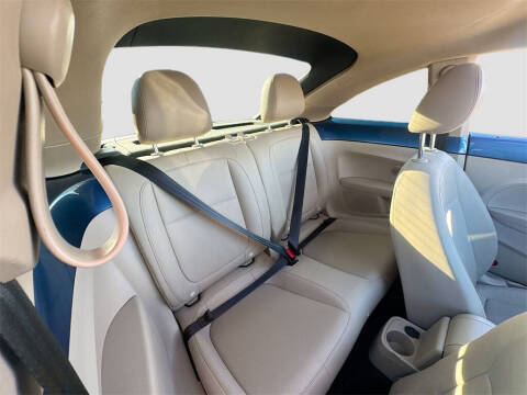 2019 Volkswagen Beetle 2.0T SE