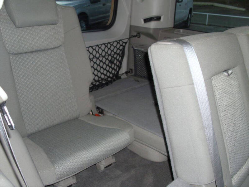 2007 Jeep Commander Sport