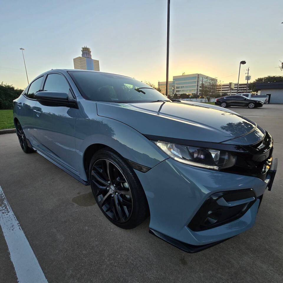 2021 Honda Civic for sale at MOTOR VILLAGE LLC in Houston, TX