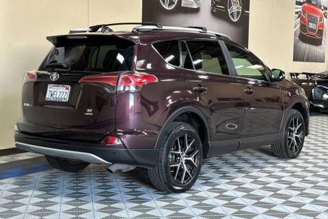 2016 Toyota RAV4 SE