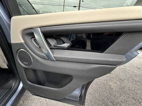 2020 Land Rover Discovery Sport P250 SE