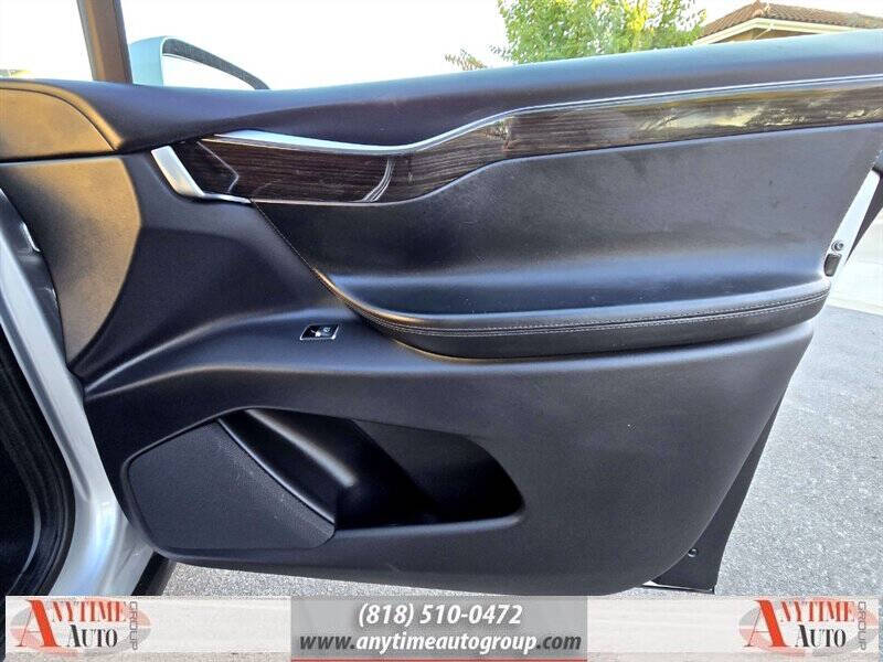 2016 Tesla Model X P90D