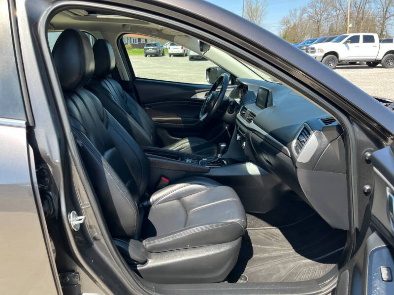 2018 Mazda MAZDA3 Touring