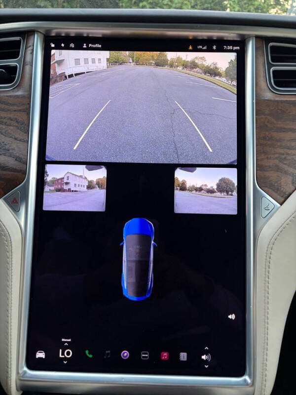 2017 Tesla Model X 75D