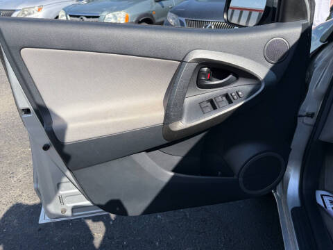 2011 Toyota RAV4