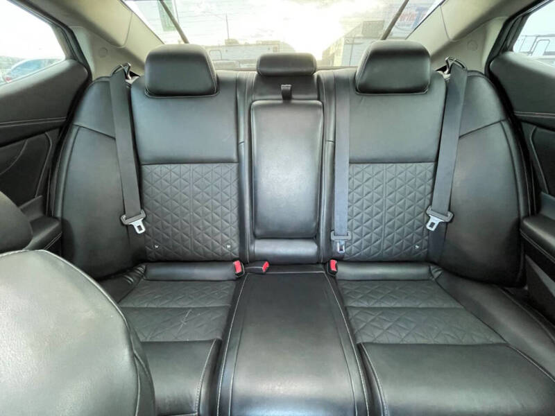 2017 Nissan Maxima Platinum