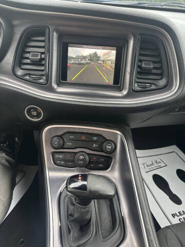 2018 Dodge Challenger SXT