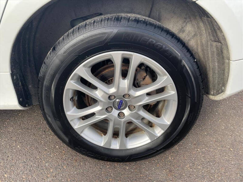 2016 Volvo XC60 T6 Platinum