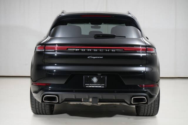 2024 Porsche Cayenne
