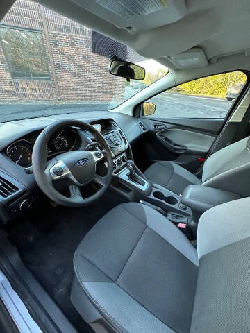 2012 Ford Focus SE