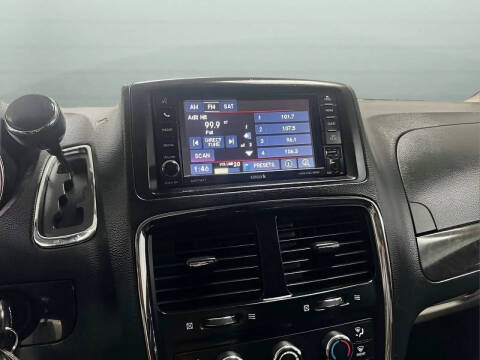 2017 Dodge Grand Caravan SE Plus