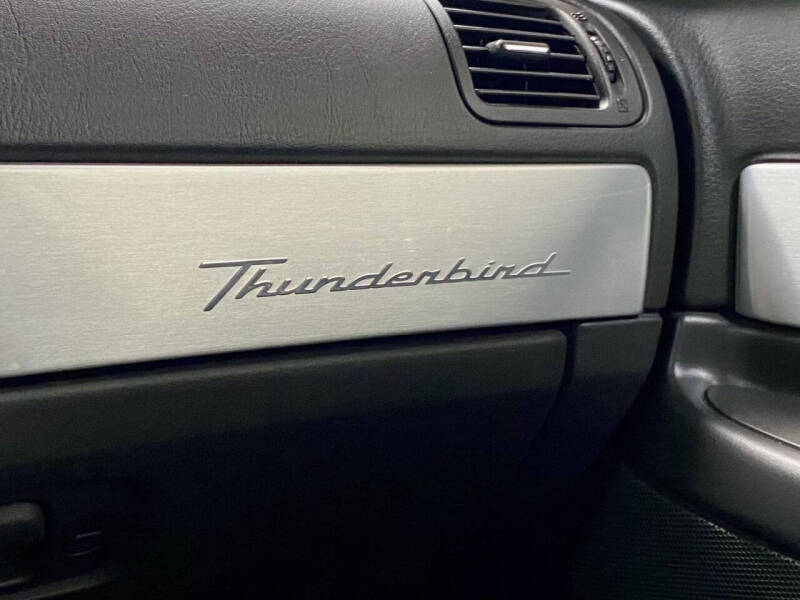 2002 Ford Thunderbird Deluxe