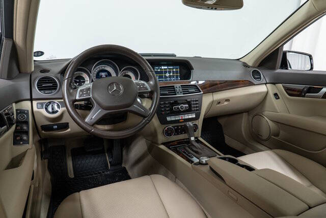 2014 Mercedes-Benz C-Class C 300 Luxury 4MATIC
