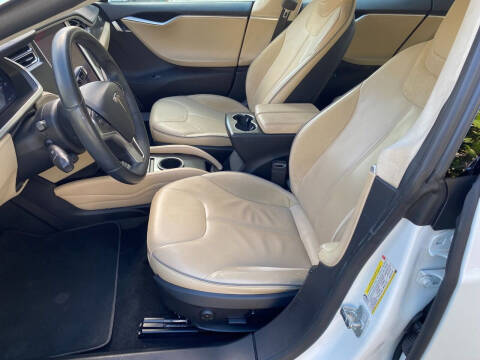 2012 Tesla Model S Performance