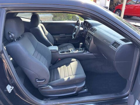 2010 Dodge Challenger SE