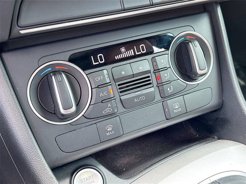 2017 Audi Q3 2.0T Premium
