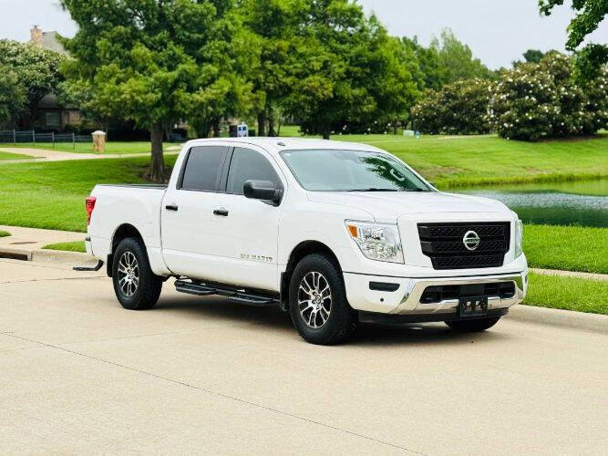 2020 Nissan Titan
