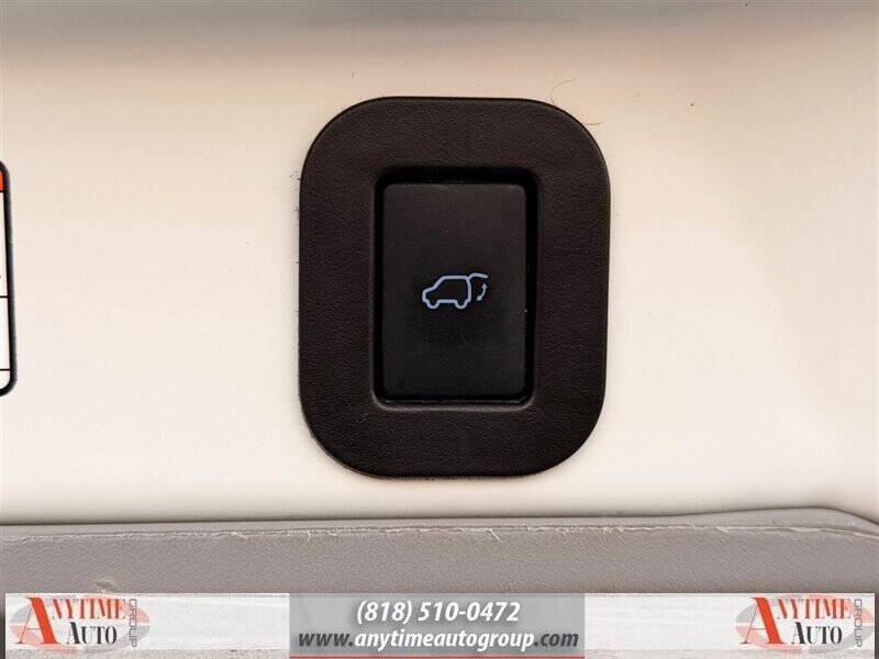 2018 Toyota Sienna SE 8-Passenger