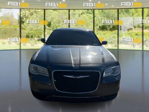 2016 Chrysler 300 Limited Anniversary