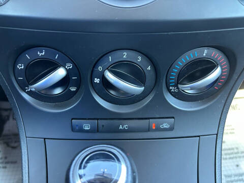 2012 Mazda MAZDA3 i Touring