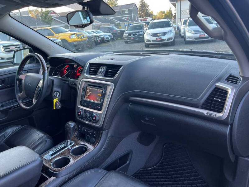 2015 GMC Acadia Denali